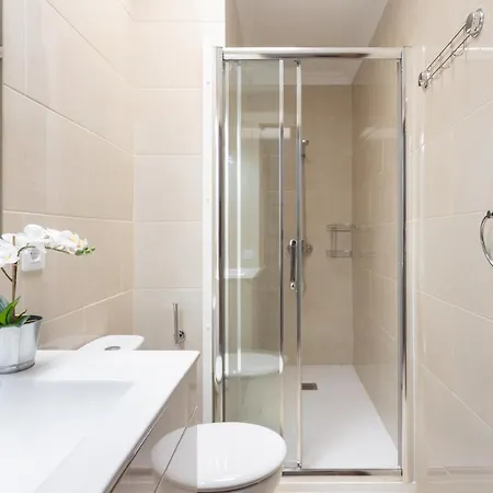 Apartmán Three Spacious 150m From The Americas Promenade Arona (Tenerife)