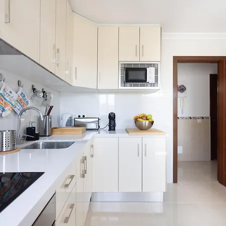 Apartmán Three Spacious 150m From The Americas Promenade *