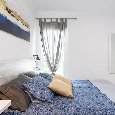Apartmán Three Spacious 150m From The Americas Promenade