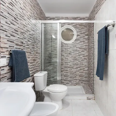 Apartmán Three Spacious 150m From The Americas Promenade