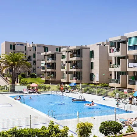 Three Spacious 150m From The Americas Promenade Apartament