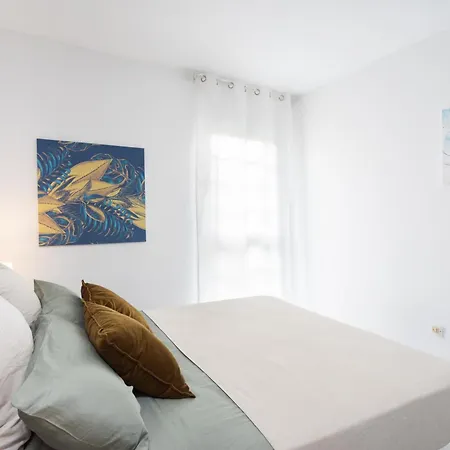 Classbnb - Three Spacious 150m From The Americas Promenade Apartment *
