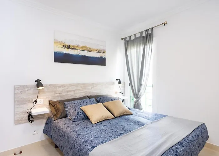 Apartman Three Spacious 150m From The Americas Promenade Arona