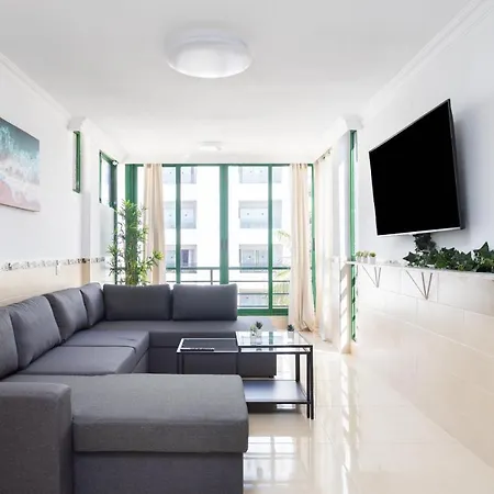 Classbnb - Three Spacious 150m From The Americas Promenade Apartment Arona (Tenerife)