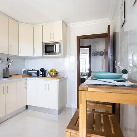 Three Spacious 150m From The Americas Promenade * Arona (Tenerife)