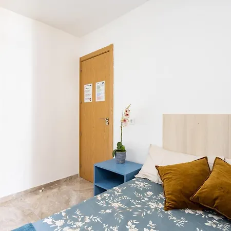 Apartment Classbnb - Three Spacious 150m From The Americas Promenade *