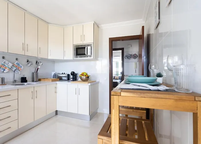 Three Spacious 150m From The Americas Promenade * Arona (Tenerife)