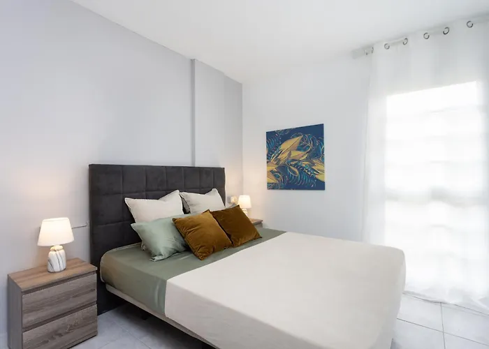 Three Spacious 150m From The Americas Promenade Arona (Tenerife)